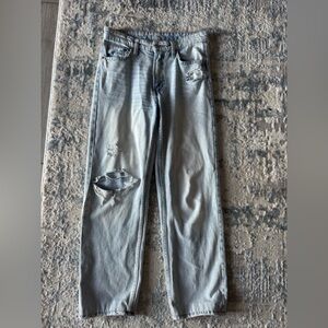 H&M Light Blue High Rise Women's Jeans